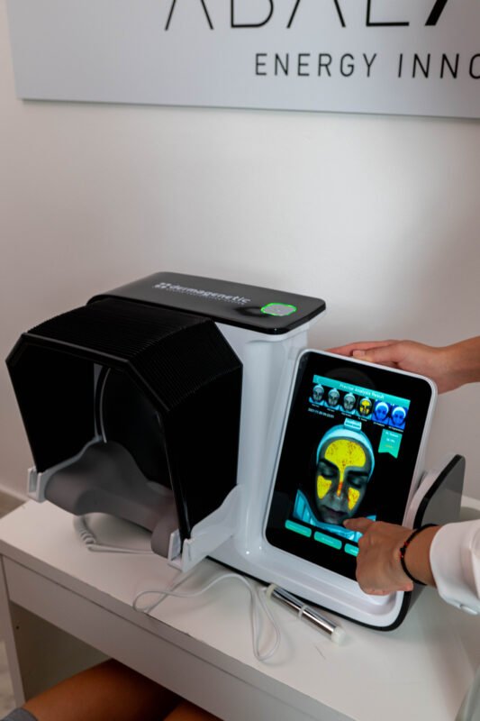 Διάγνωση προσώπου με Skin Scanner