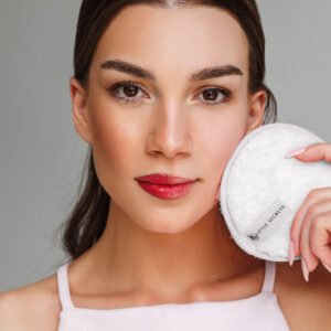 Little Secrets Facial Cleansing Pad